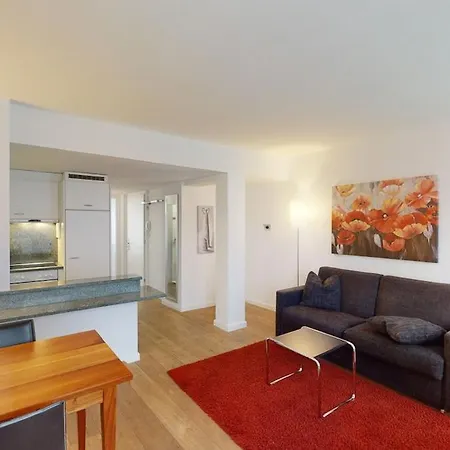Charming 1bd Flat - Old Town Uz1 Apartment *